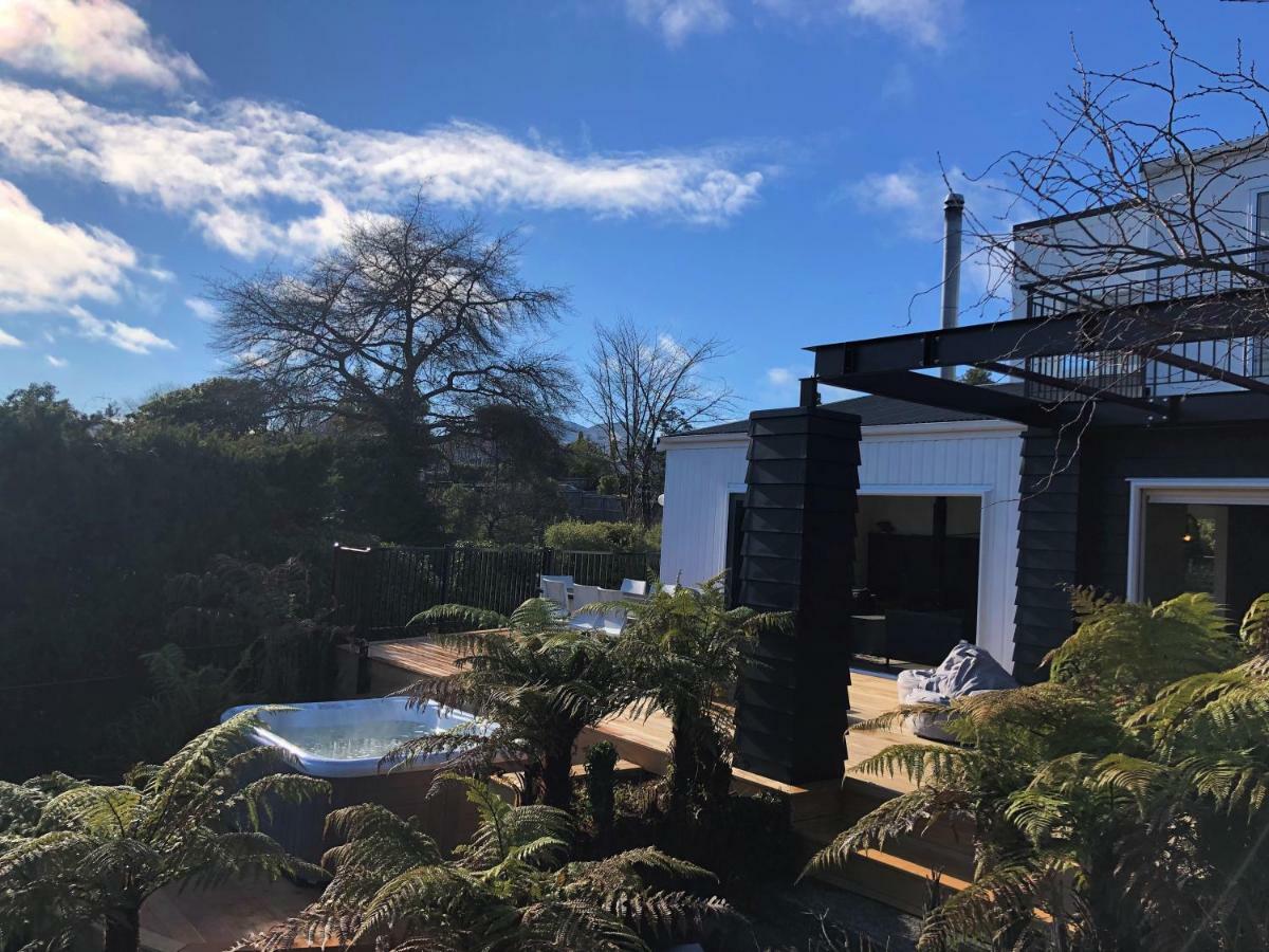 Bayview Lake Taupo Bagian luar foto